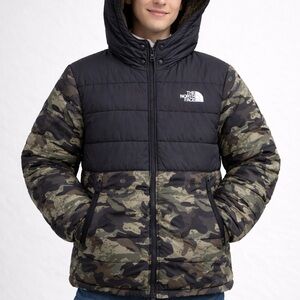 The North Face Kids Youth (12-13 ) Black & Olive Camo Quilted Hooded Jacket